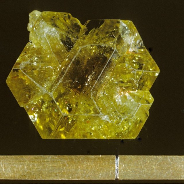 Chryzoberyl